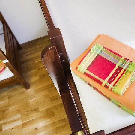 호스텔 클라이페다 호스텔 *